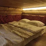 ο σκίουρος παραδοσιακοί ξενώνες Guest house 3*