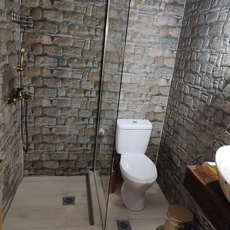 Maison d'hôtes ο σκίουρος παραδοσιακοί ξενώνες Oiti