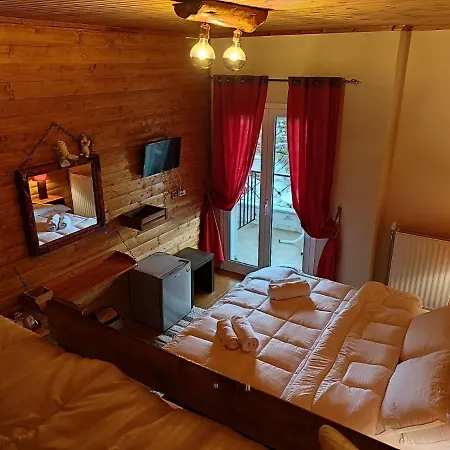 ο σκίουρος παραδοσιακοί ξενώνες 3*