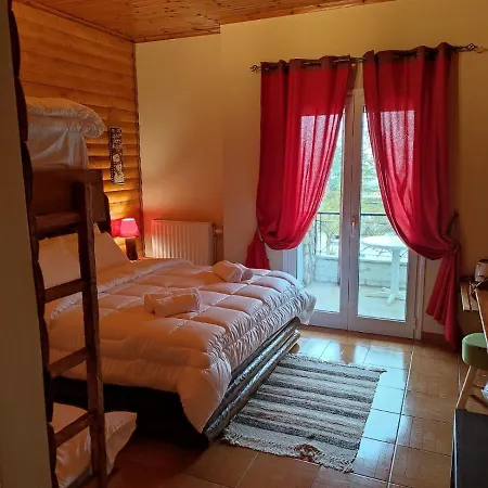 ο σκίουρος παραδοσιακοί ξενώνες Maison d'hôtes