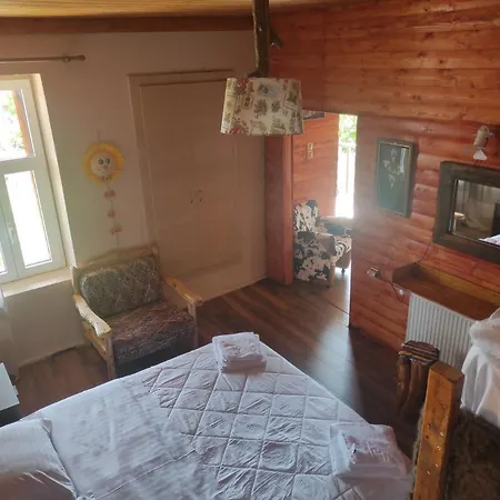 ο σκίουρος παραδοσιακοί ξενώνες Maison d'hôtes