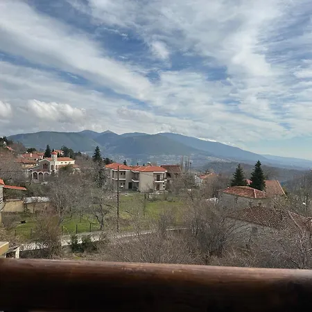 ο σκίουρος παραδοσιακοί ξενώνες 3*