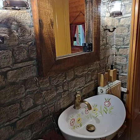 Maison d'hôtes ο σκίουρος παραδοσιακοί ξενώνες 3*